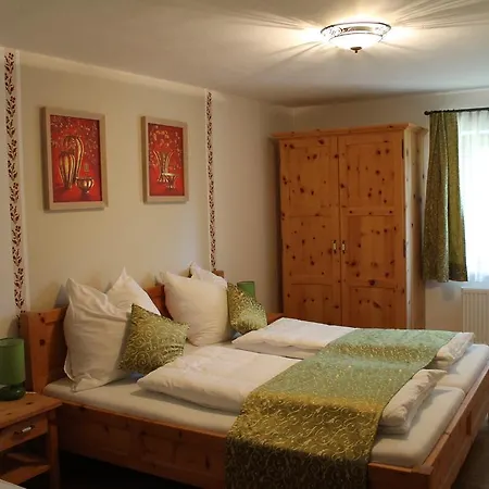 Bauernhof Familie Knoblechner Villa Nussdorf am Attersee Room photo