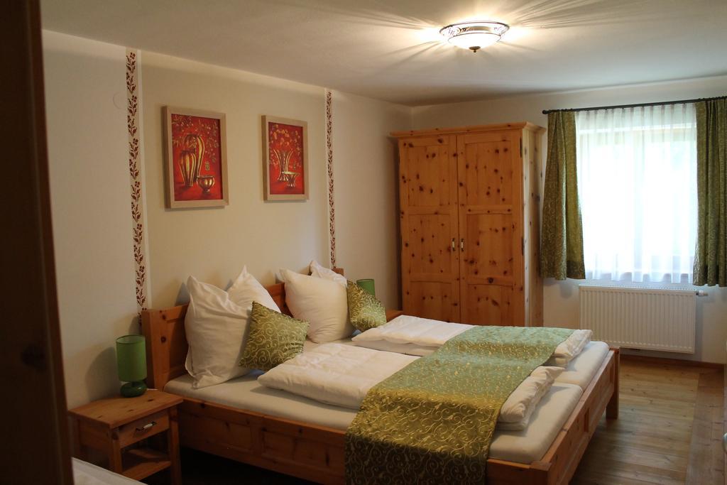 Bauernhof Familie Knoblechner Farm stay *